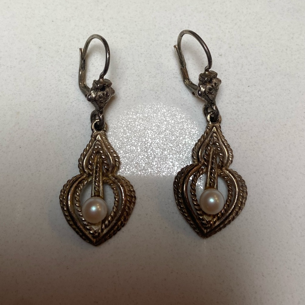 Vintage Drop Earrings with Pearls